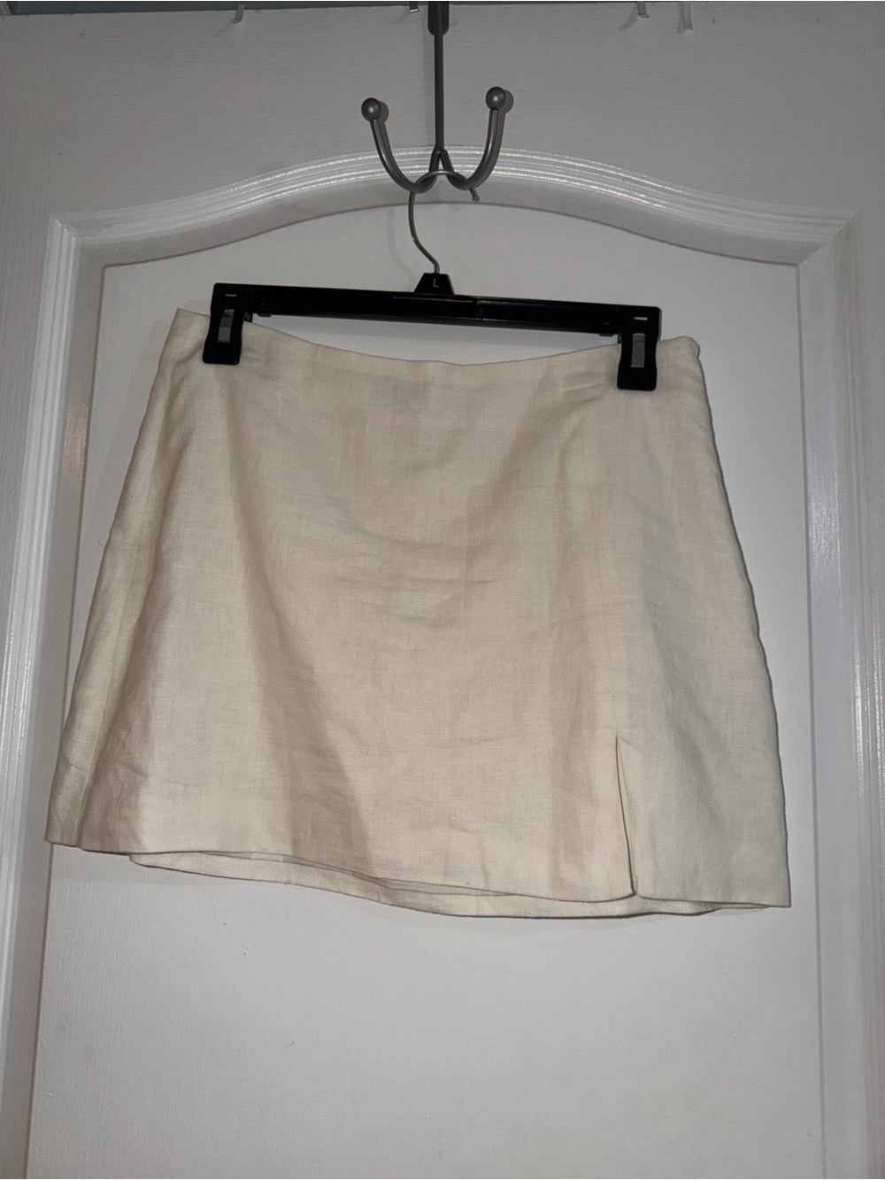 Steve Madden Cream Mini Skirt with Subtle Front Slit